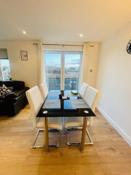 Апартаменты Stunning Flat By Quayside With Balcony!! Ньюкасл-апон-Тайн Экстерьер фото