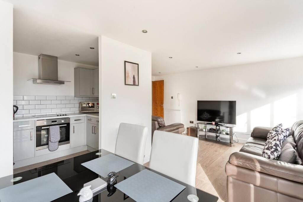 Апартаменты Stunning Flat By Quayside With Balcony!! Ньюкасл-апон-Тайн Экстерьер фото